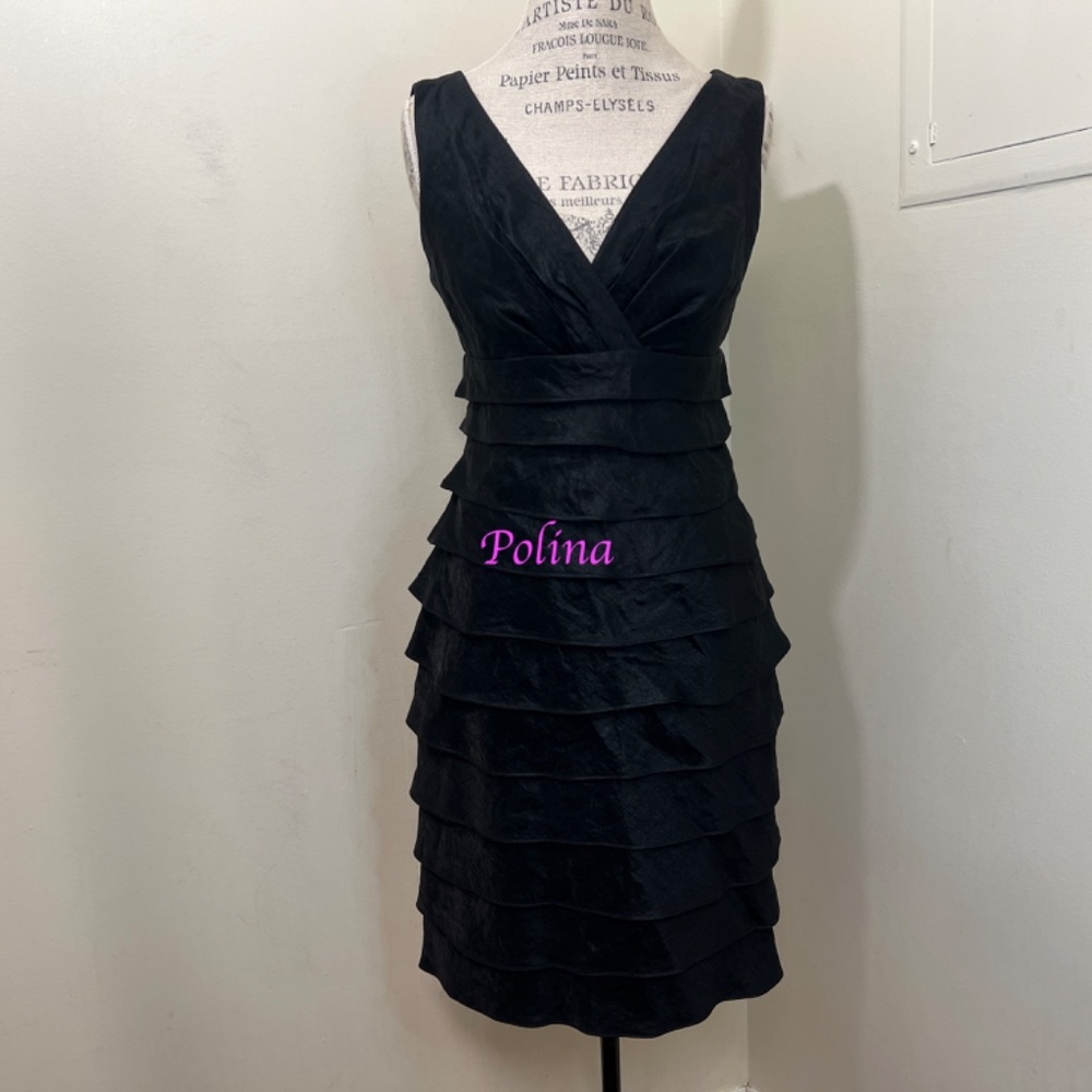 London Style Coctail black dress Size 12 - fancy and elegant!